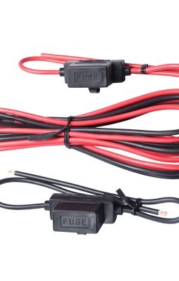 Cable de corriente directa (3.048 mts). Para radios Kenwood serie 90.