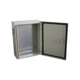 Gabinete de Acero IP66 Uso en Intemperie (300 x 400 x 200 mm) con Placa Trasera Interior y Compuerta Inferior Atornillable (Incluye Chapa y Llave).